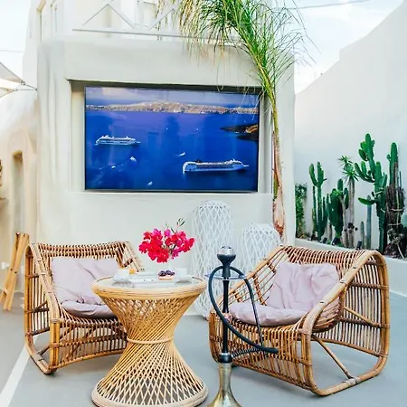 Edem Boutique * Oia