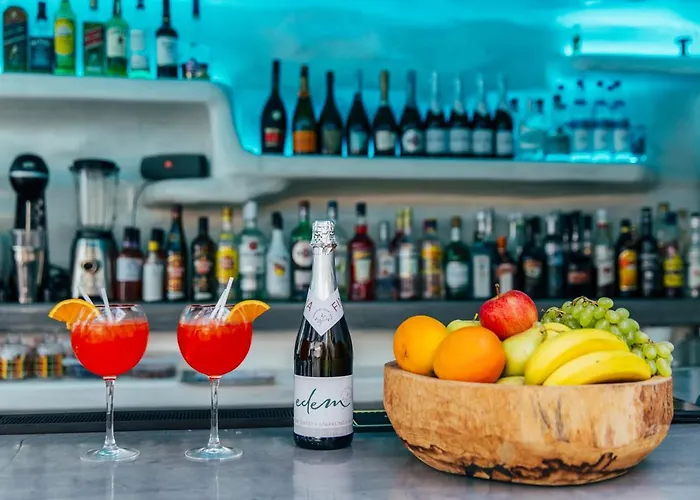 Edem Boutique Apartment Oia (Santorini)